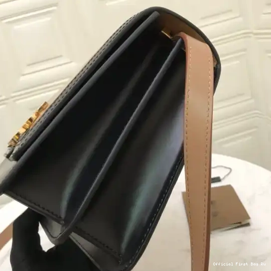 Official First Bag Ru BURBERRY Bag Medium TB 0606
